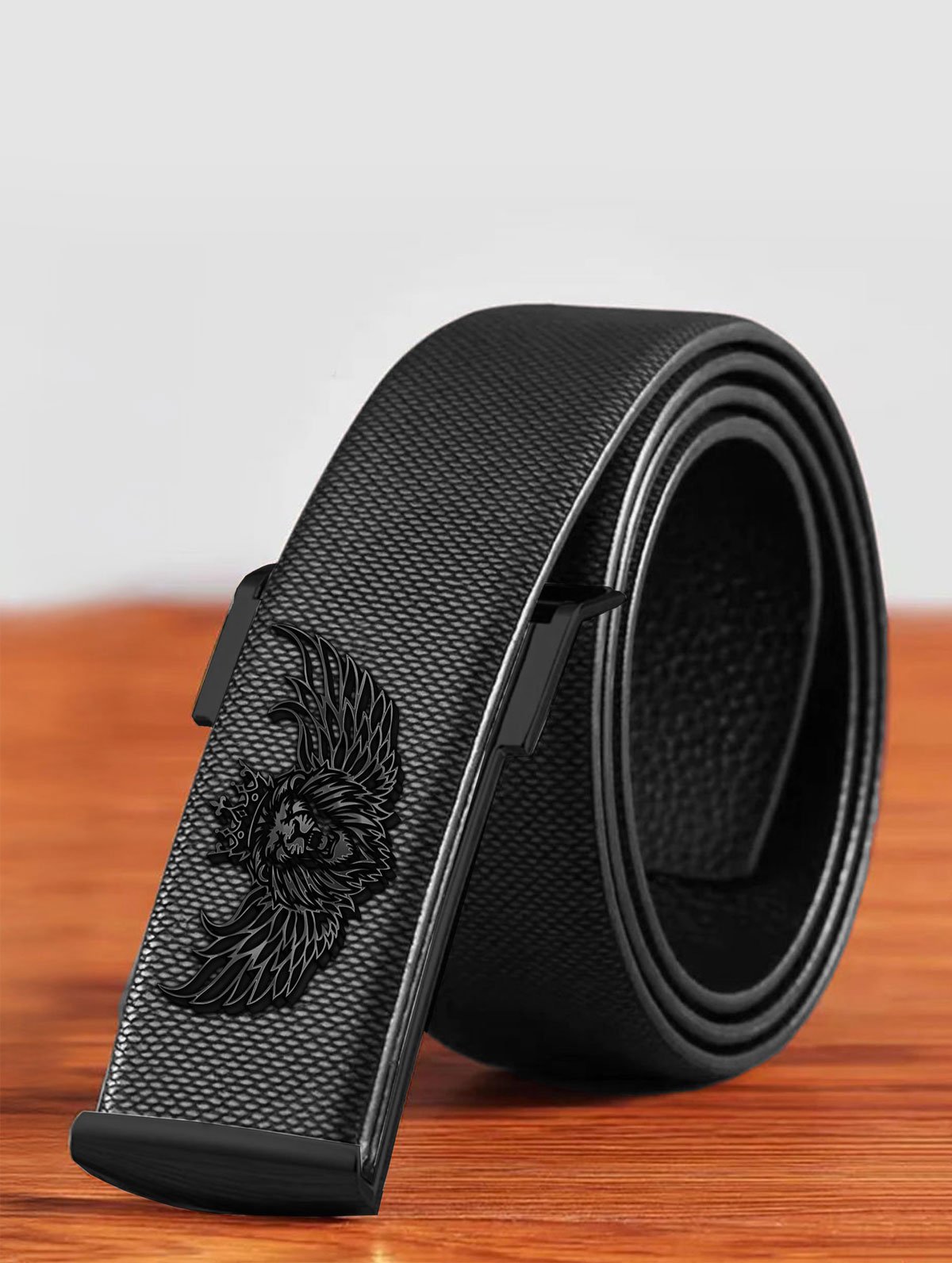 Regal Winged Lion Leather Belt - Image 3